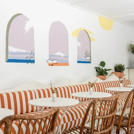 Hotell Le Sud Juan-les-Pins