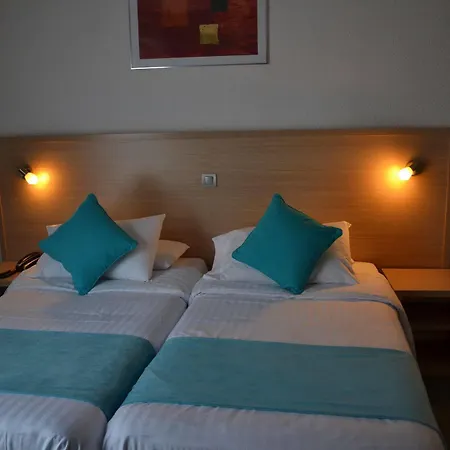 Le Sud Hotel