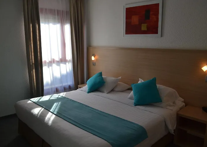 Le Sud Hotell Juan-les-Pins