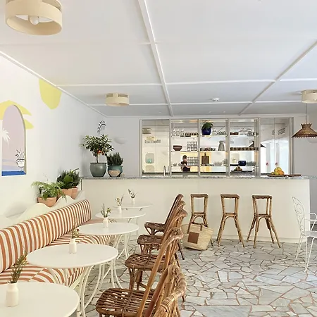 Le Sud Hotel 3*