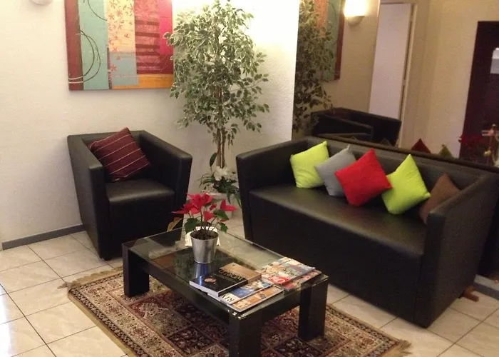 Hotel Le Sud Juan-les-Pins